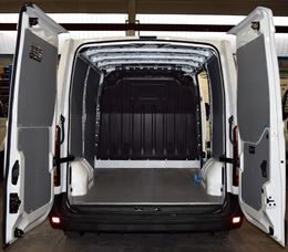 01_Obloženie a podlahy pre NISSAN NV400